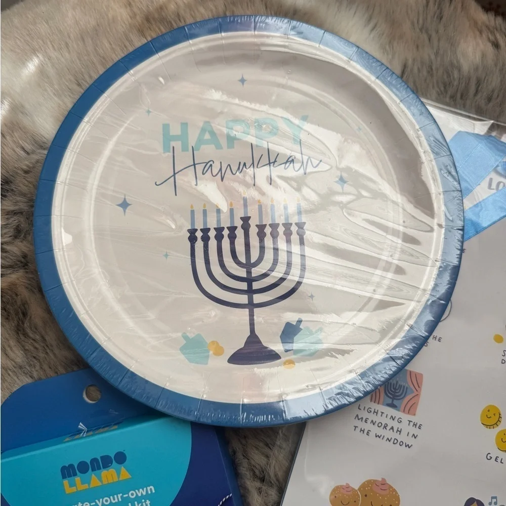 Blue and White Hanukkah Party Supplies Set